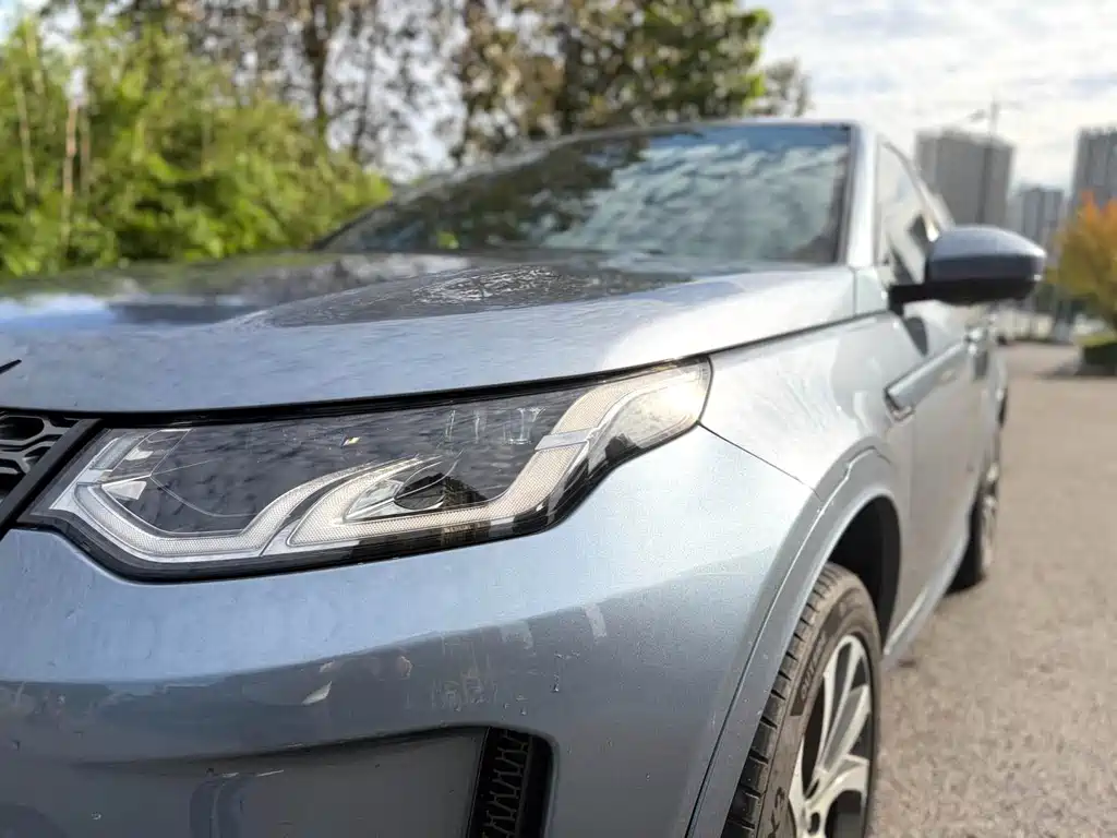 LAND ROVER DISCOVER SPORTS