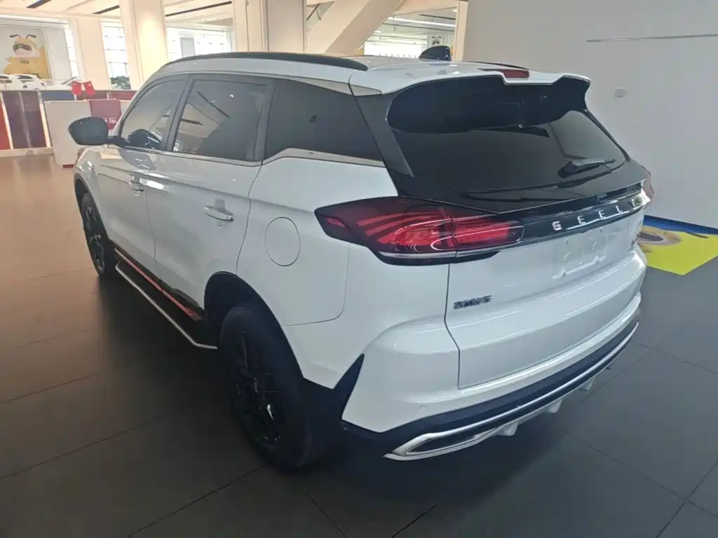 Geely Boyue — миниатюра 5
