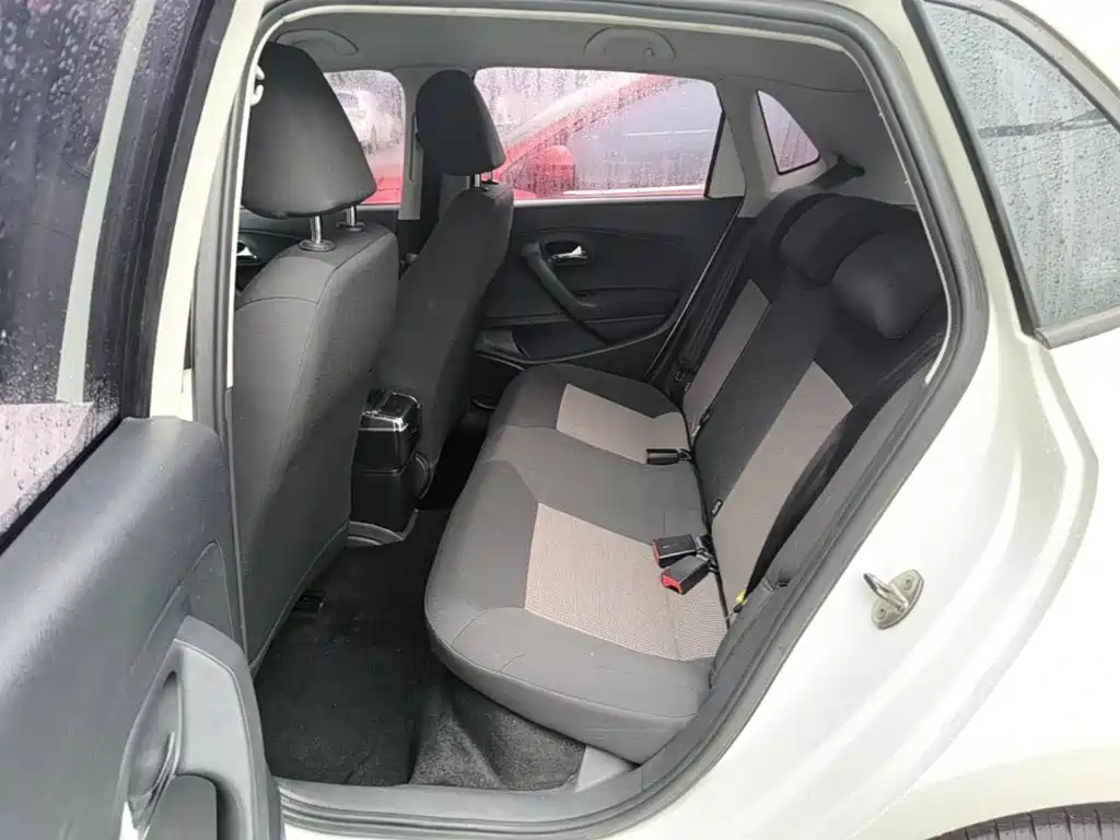 Volkswagen Polo — миниатюра 17
