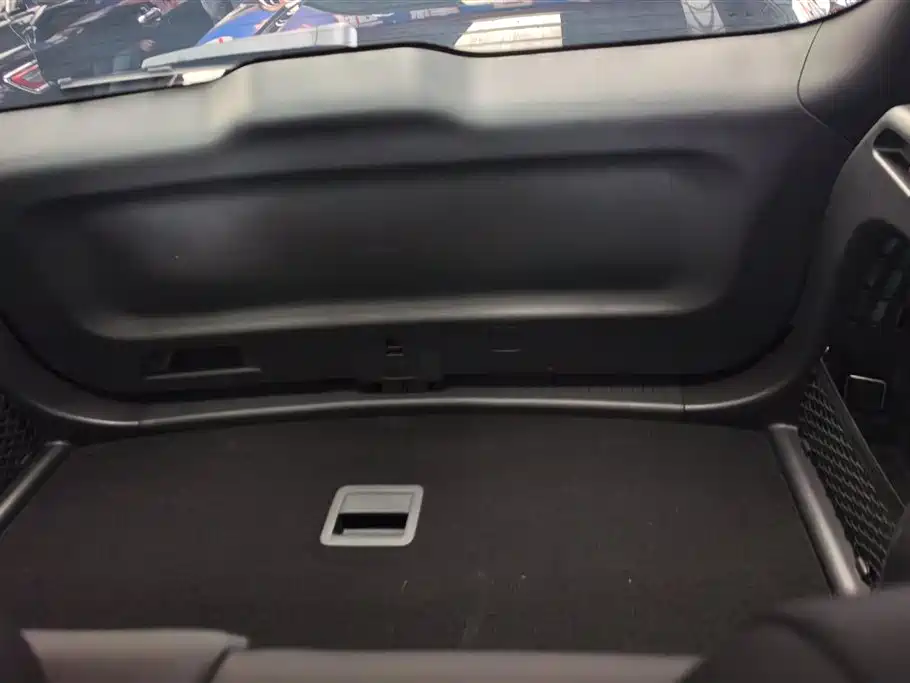 Hongqi HS3 PHEV 2025 117km PLUS