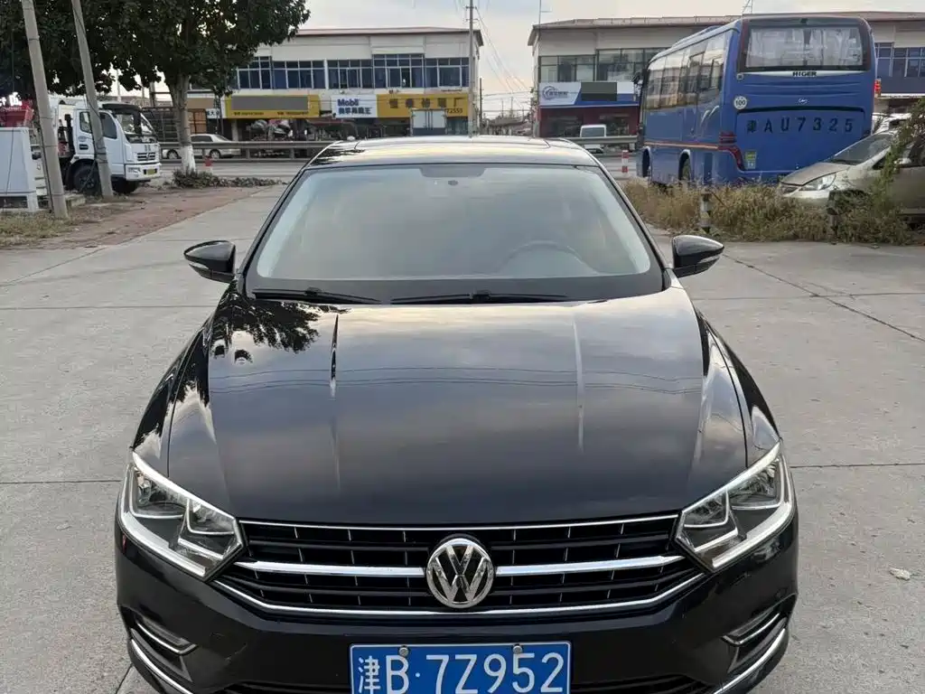 Volkswagen Bora — миниатюра 2