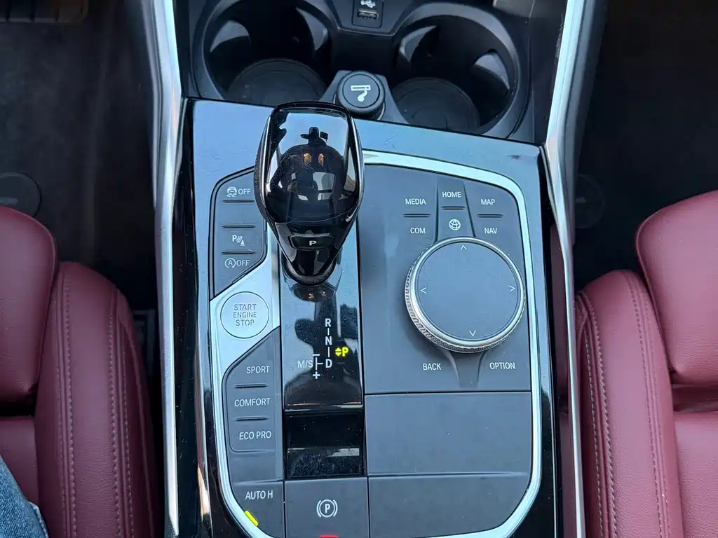 BMW 3 Series — миниатюра 10