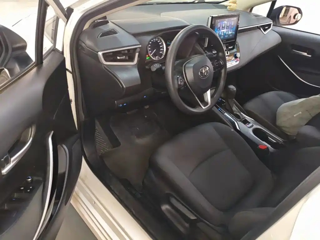 Toyota Corolla — миниатюра 16