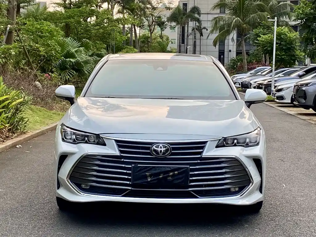 Toyota Avalon 2019 2.0L VI