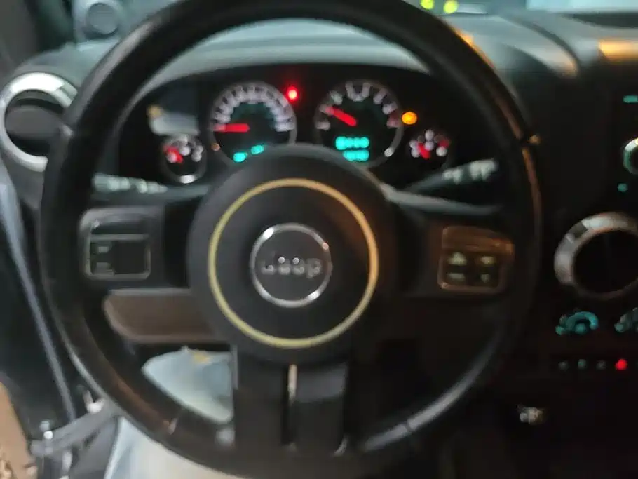 Jeep Wrangler — миниатюра 15