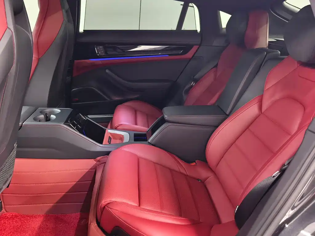 Porsche Panamera — миниатюра 13