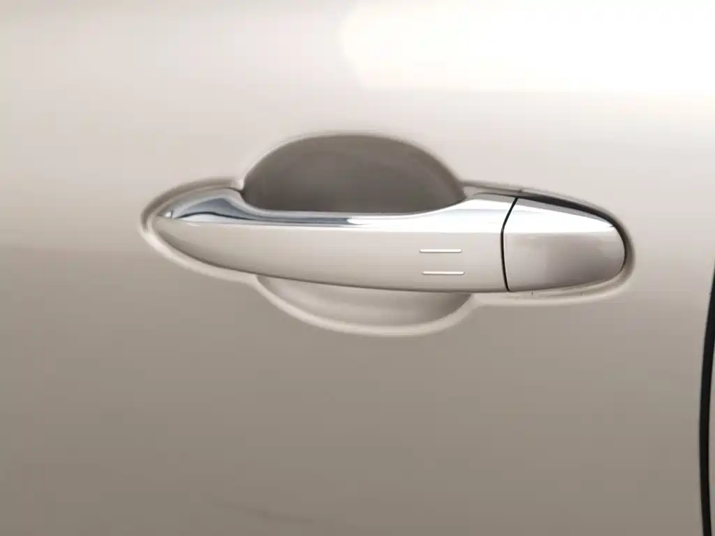 Geely Emgrand GS — миниатюра 18