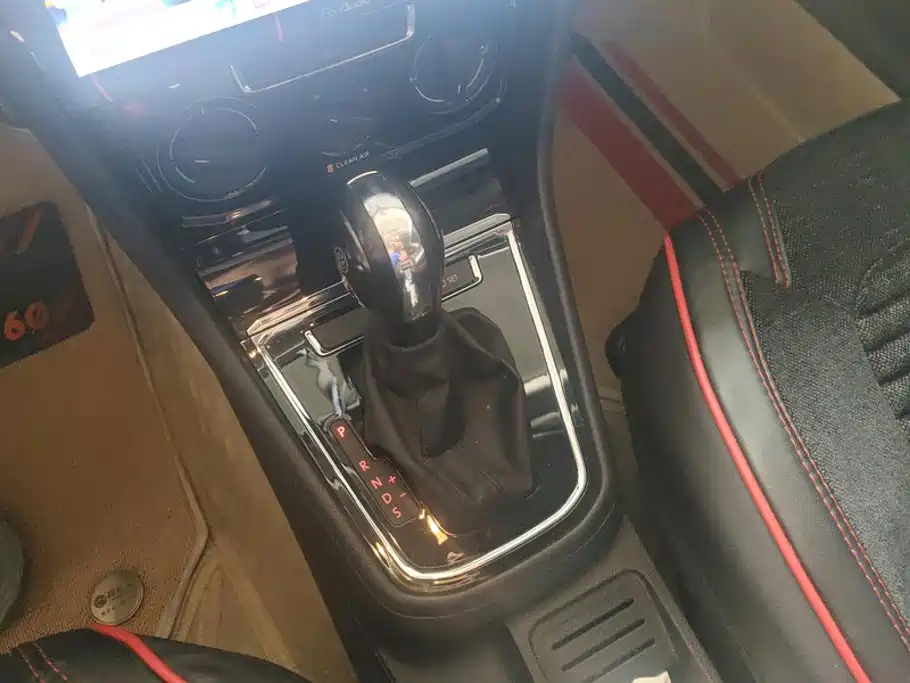 Volkswagen Bora — миниатюра 16