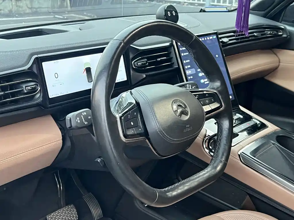 NIO ES8 — миниатюра 11