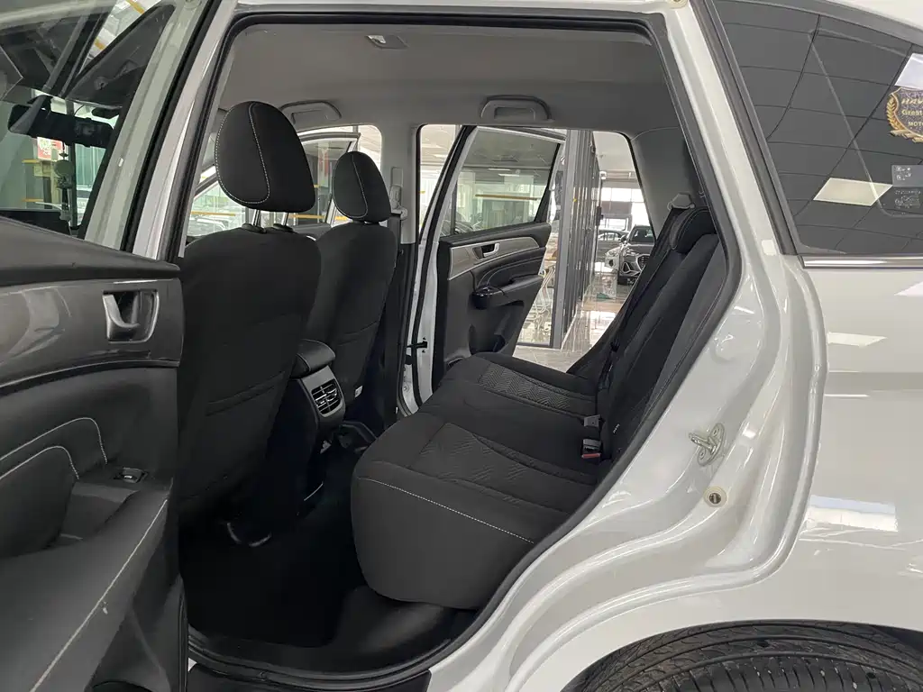 Haval M6 2023 PLUS 1.5T DCT Elite