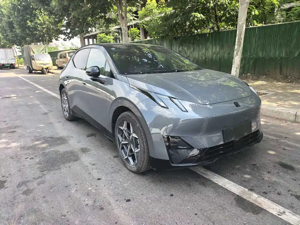 Lynk & Co Z20 — миниатюра 2
