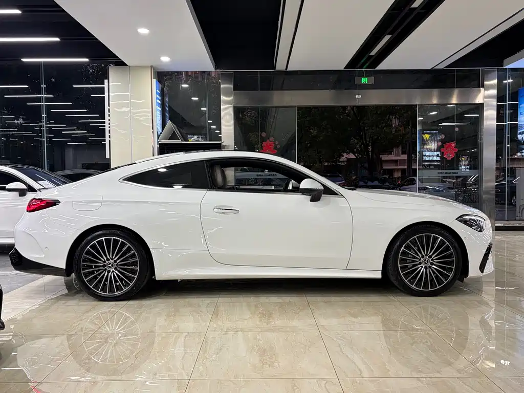 Mercedes-Benz CLE — миниатюра 5