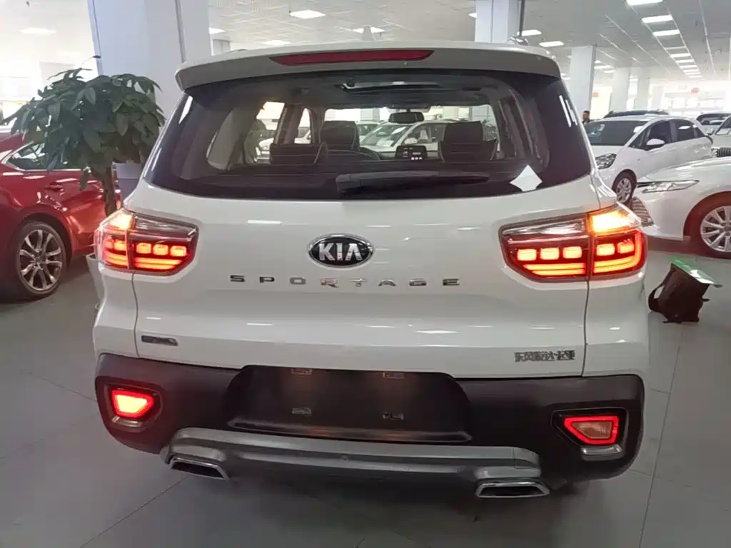 Kia Sportage — миниатюра 6
