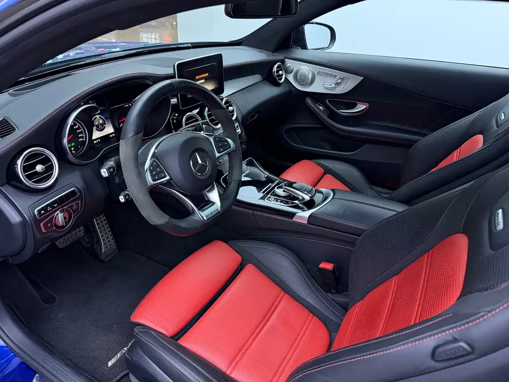 Mercedes-Benz C-Class AMG — миниатюра 11