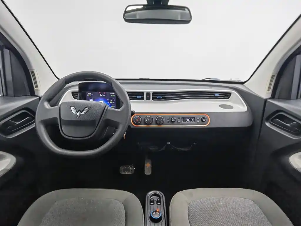 Wuling MINIEV — миниатюра 5