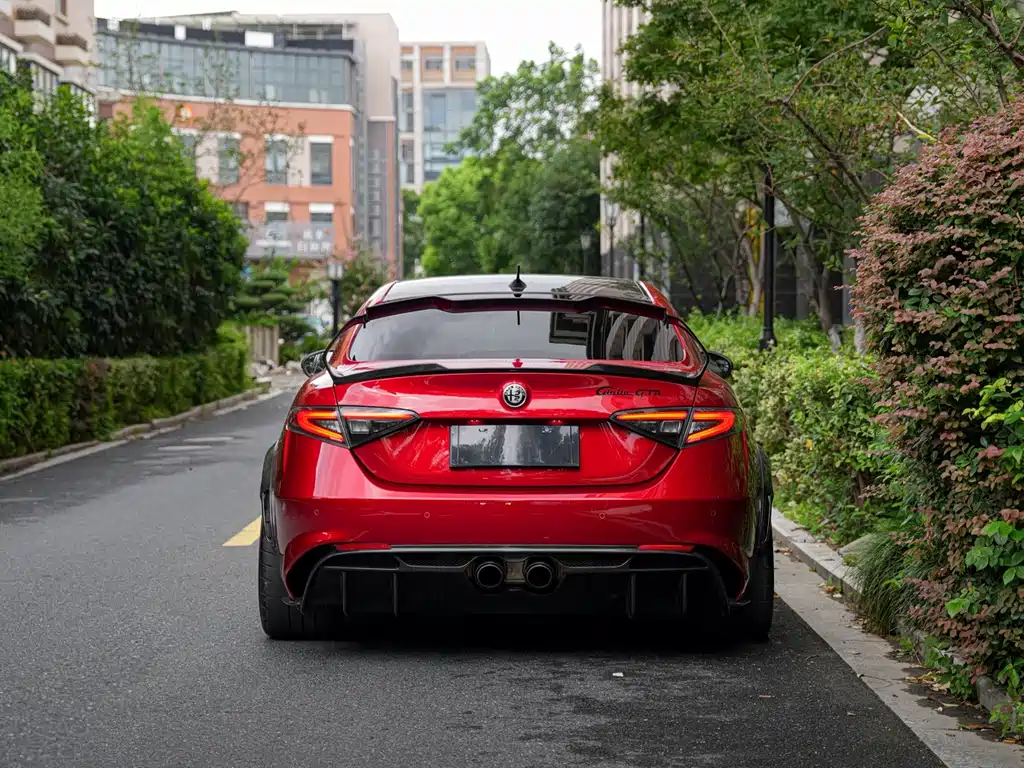 Alfa Romeo Giulia — миниатюра 18