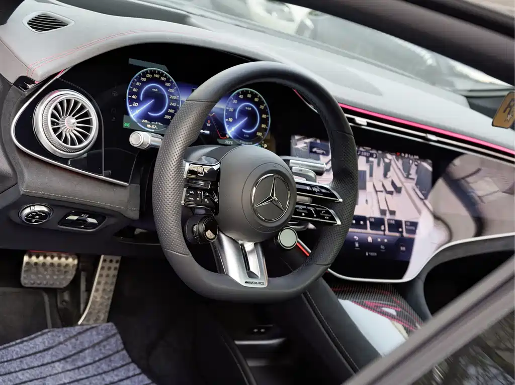 Mercedes-Benz EQS AMG — миниатюра 14