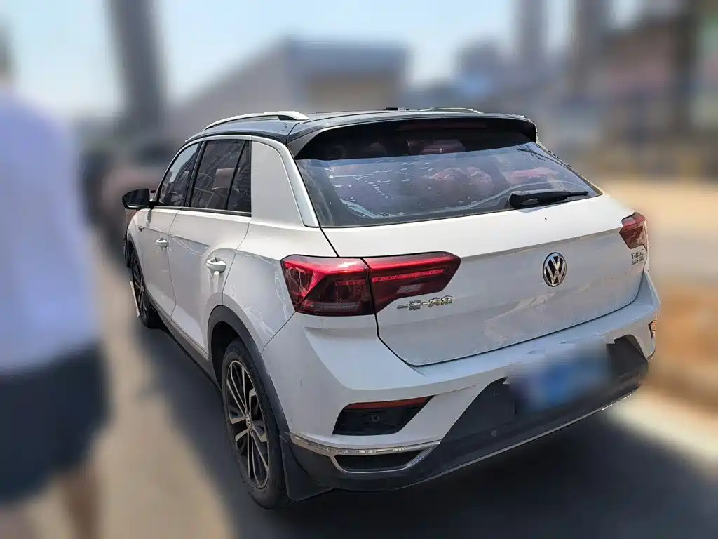 Volkswagen T-Roc — миниатюра 4