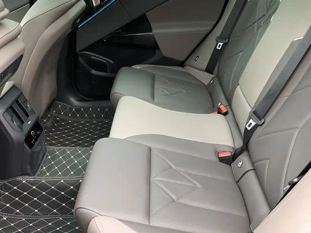 BMW X3 — миниатюра 4