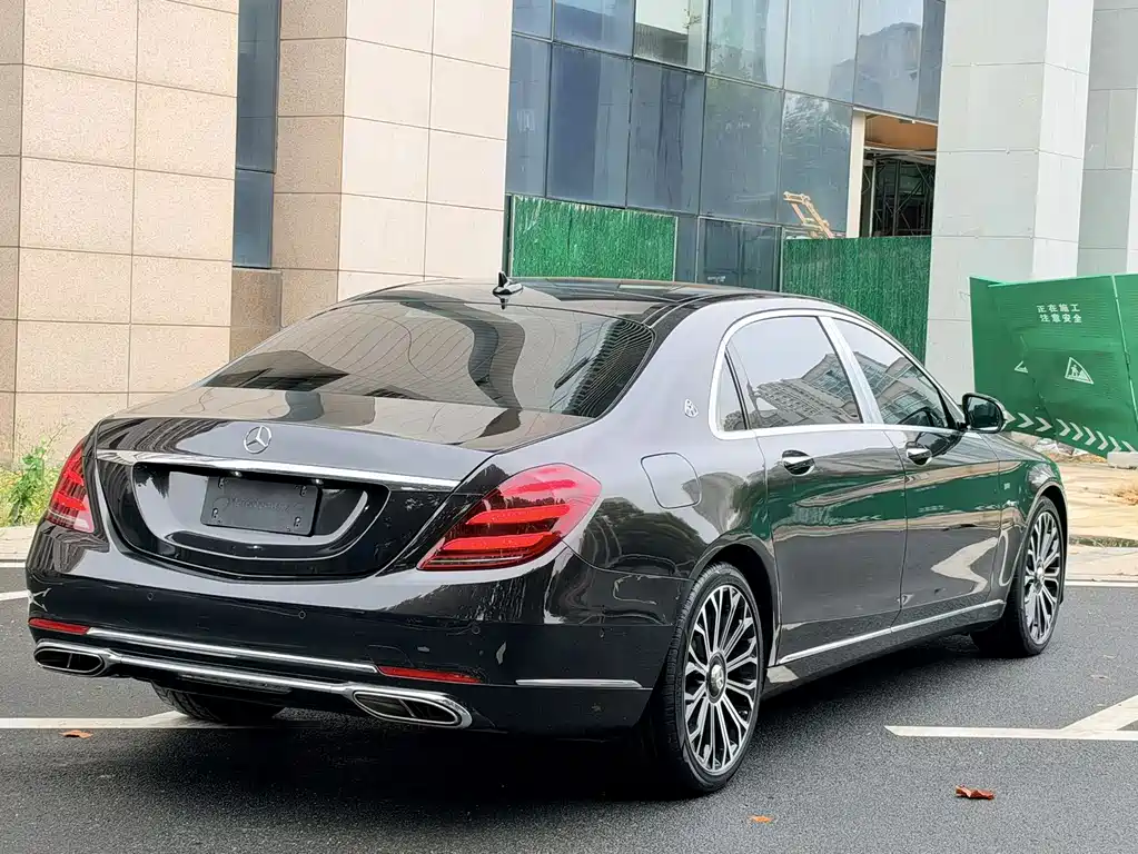 Mercedes-Benz S-Class — миниатюра 9
