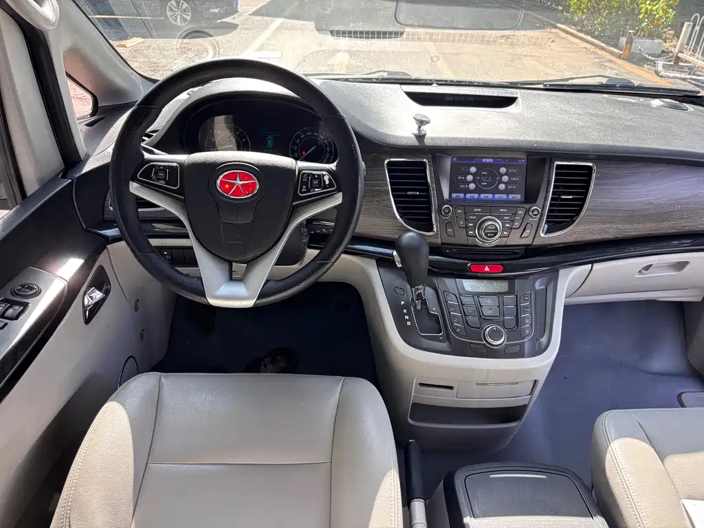 JAC Refine M5 — миниатюра 9