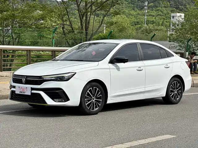 ROEWE  I5