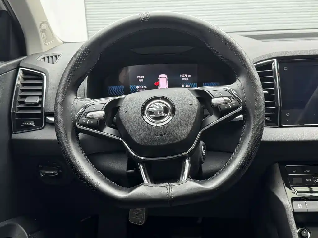 Skoda Karoq — миниатюра 15