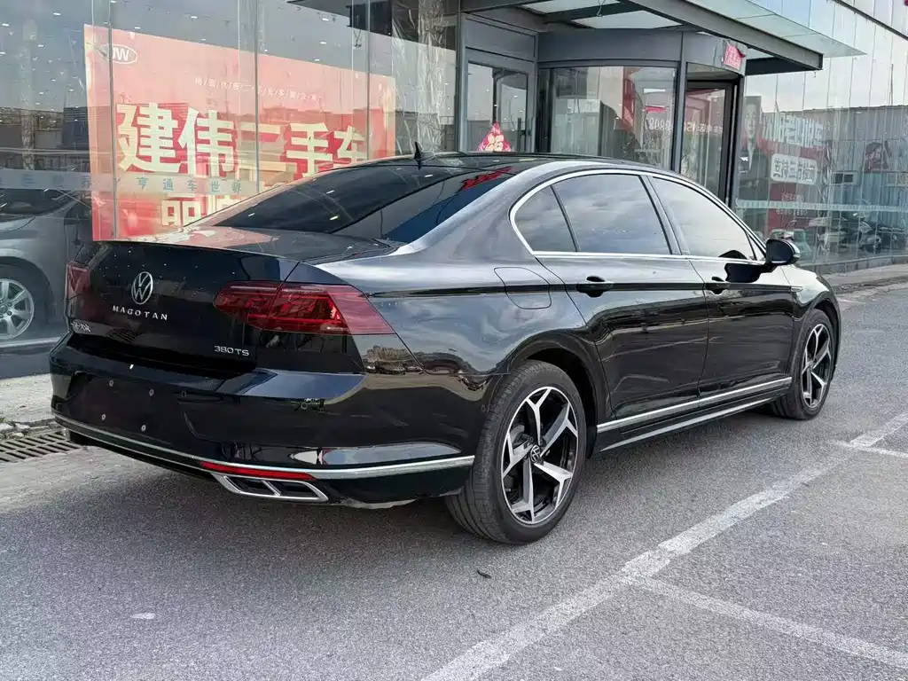 Volkswagen Magotan — миниатюра 6