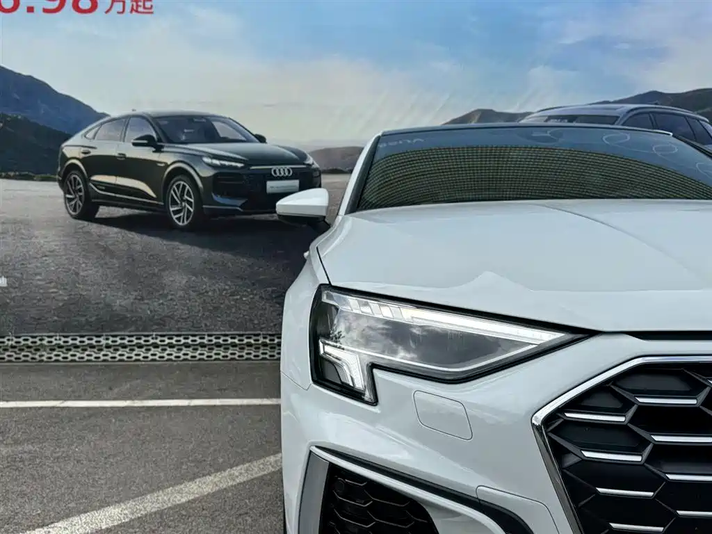 Audi A3 2023 Sportback 35 TFSI Fashion Sport