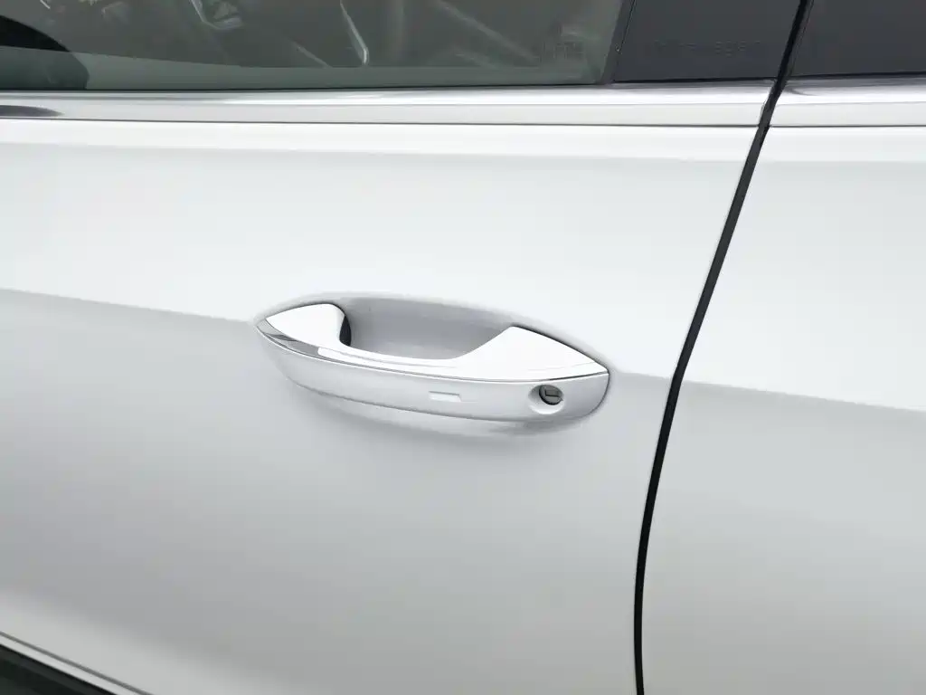 Volkswagen Golf — миниатюра 18