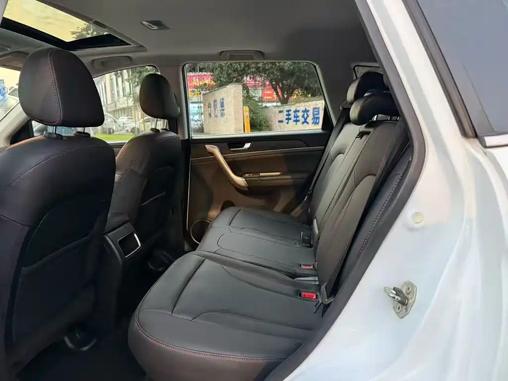 Haval M6 — миниатюра 8