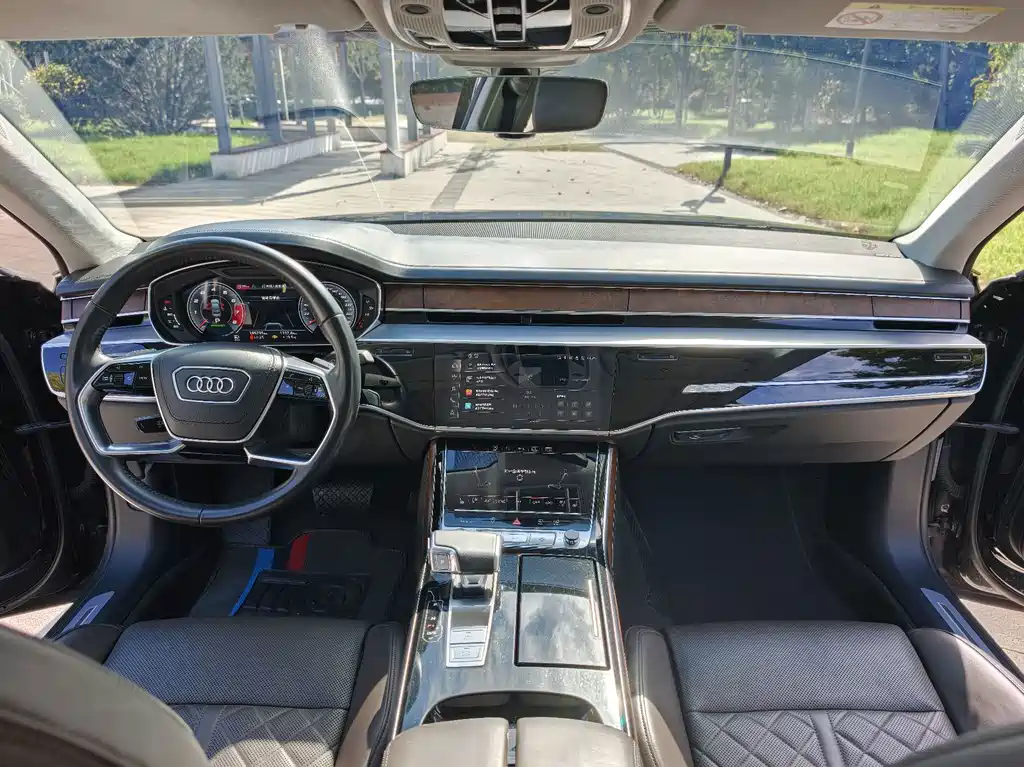 Audi A8 — миниатюра 13