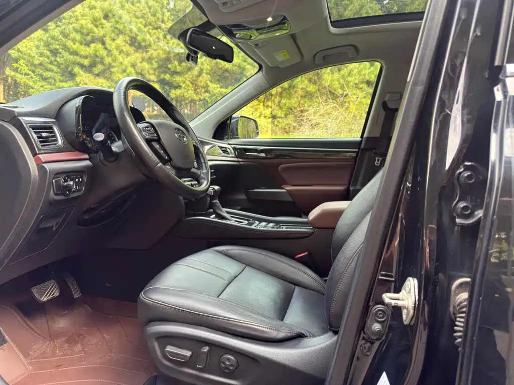 GAC Motor Trumpchi GS8 — миниатюра 8