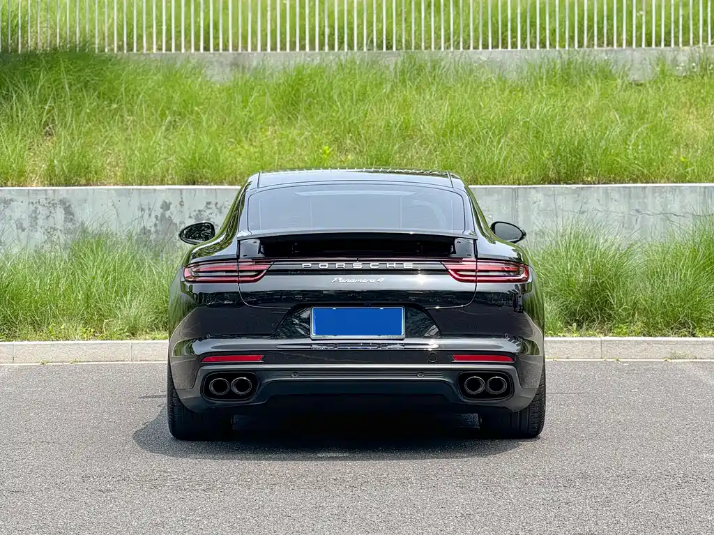 Porsche Panamera 2017 Panamera 4 Executive Long Wheelbase 3.0T