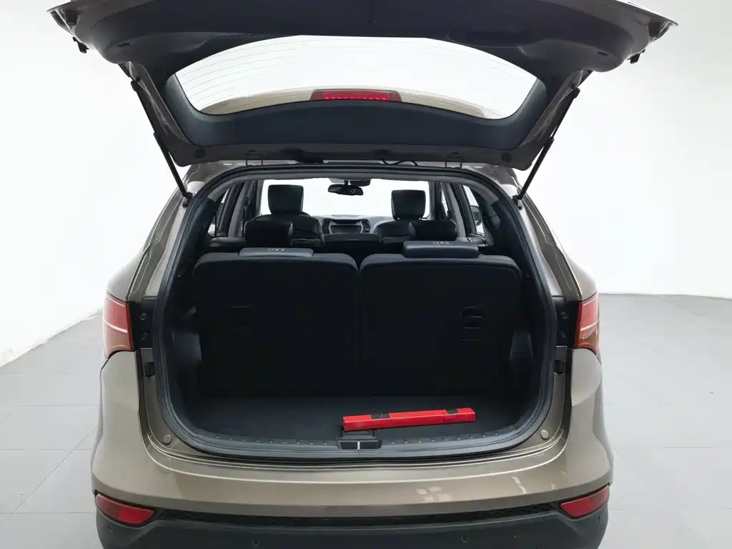 Hyundai Santa Fe — миниатюра 16
