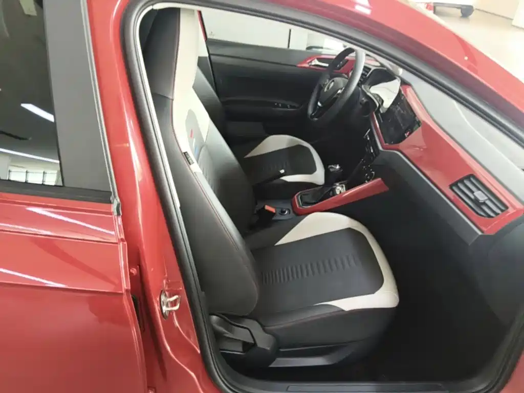 Volkswagen Polo — миниатюра 25