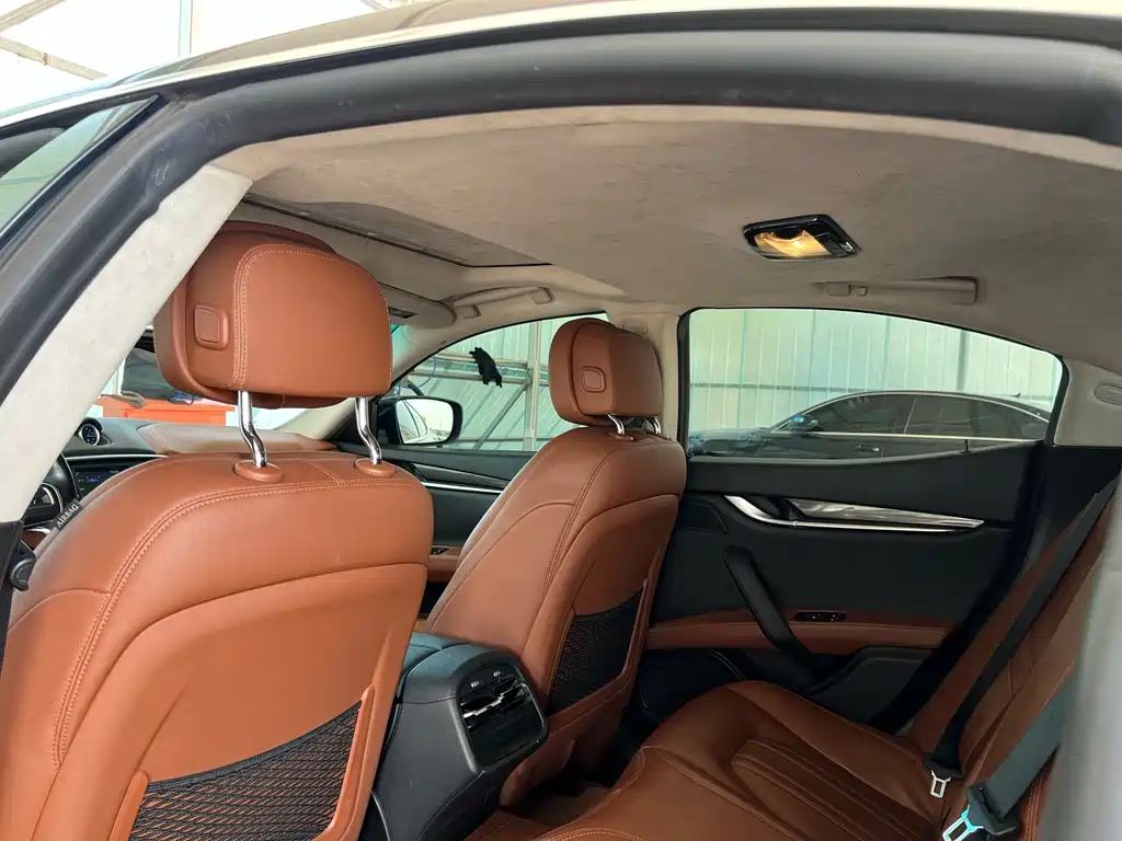 Maserati Ghibli — миниатюра 15
