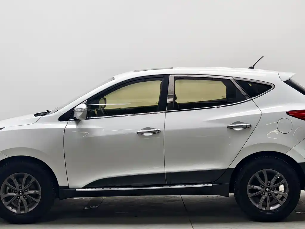 Hyundai ix35 — миниатюра 7