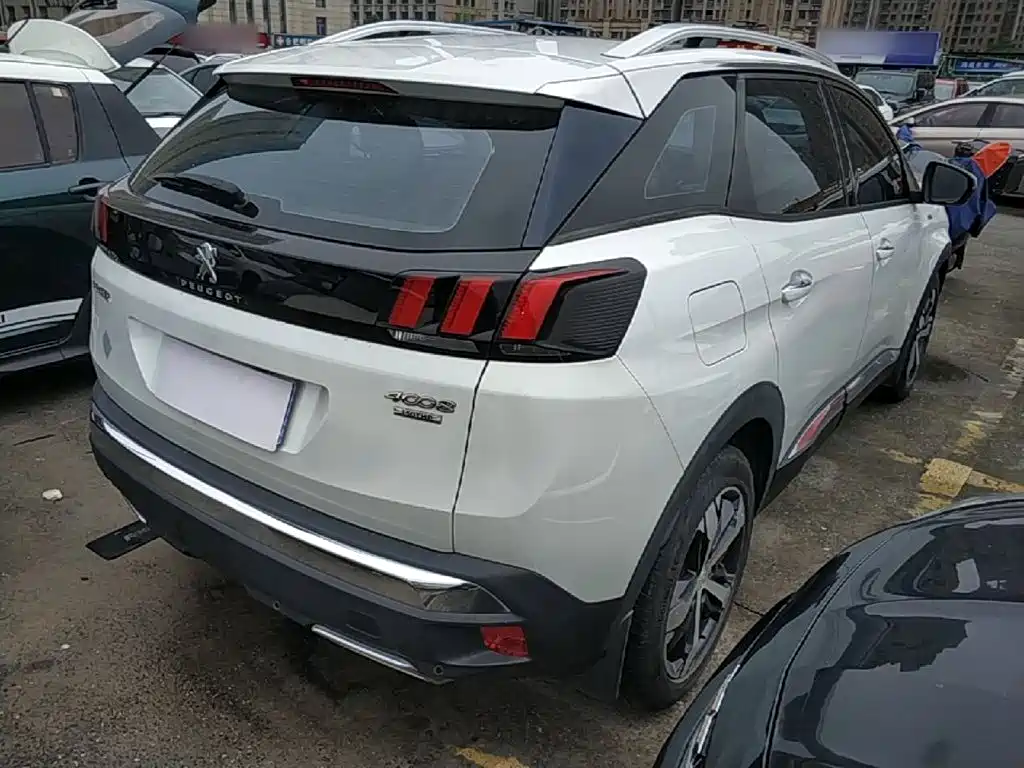 Peugeot 4008 — миниатюра 7