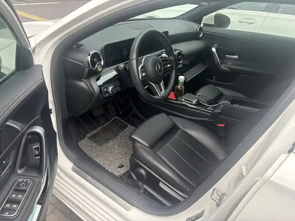 Mercedes-Benz A-Class A 2020 A 200 L Sport Fashion