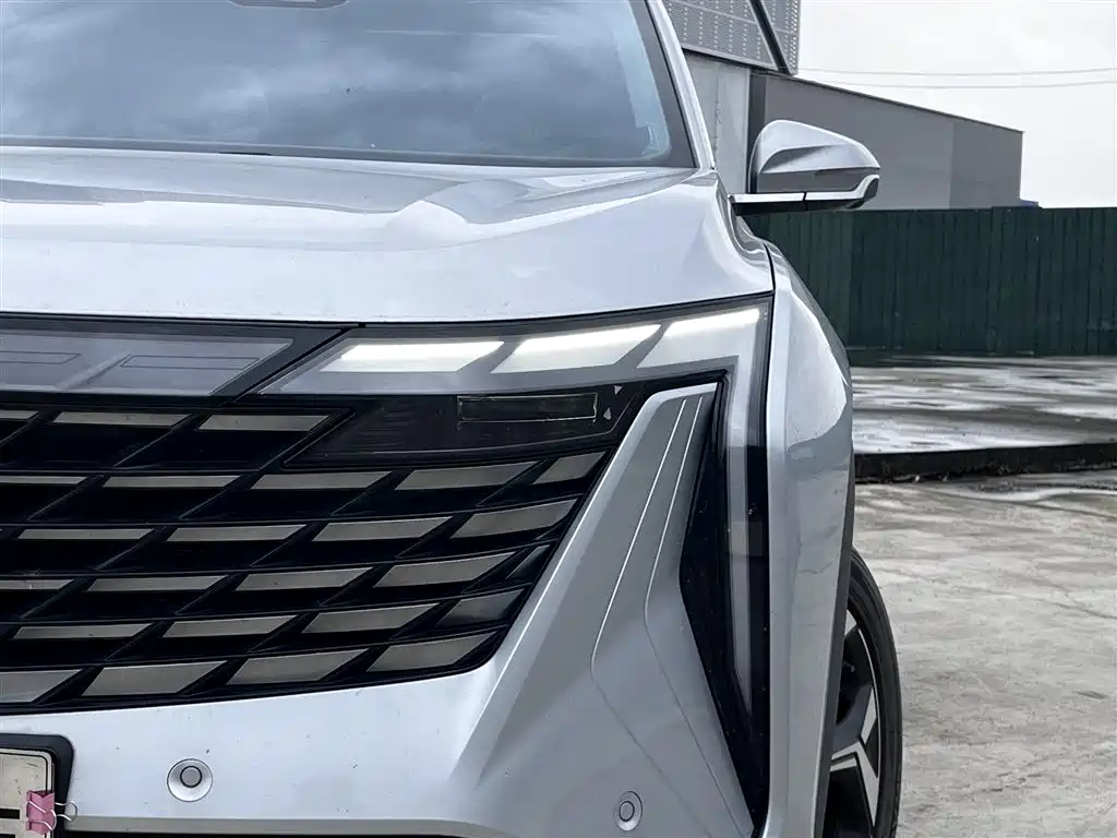 Geely Boyue L — миниатюра 5