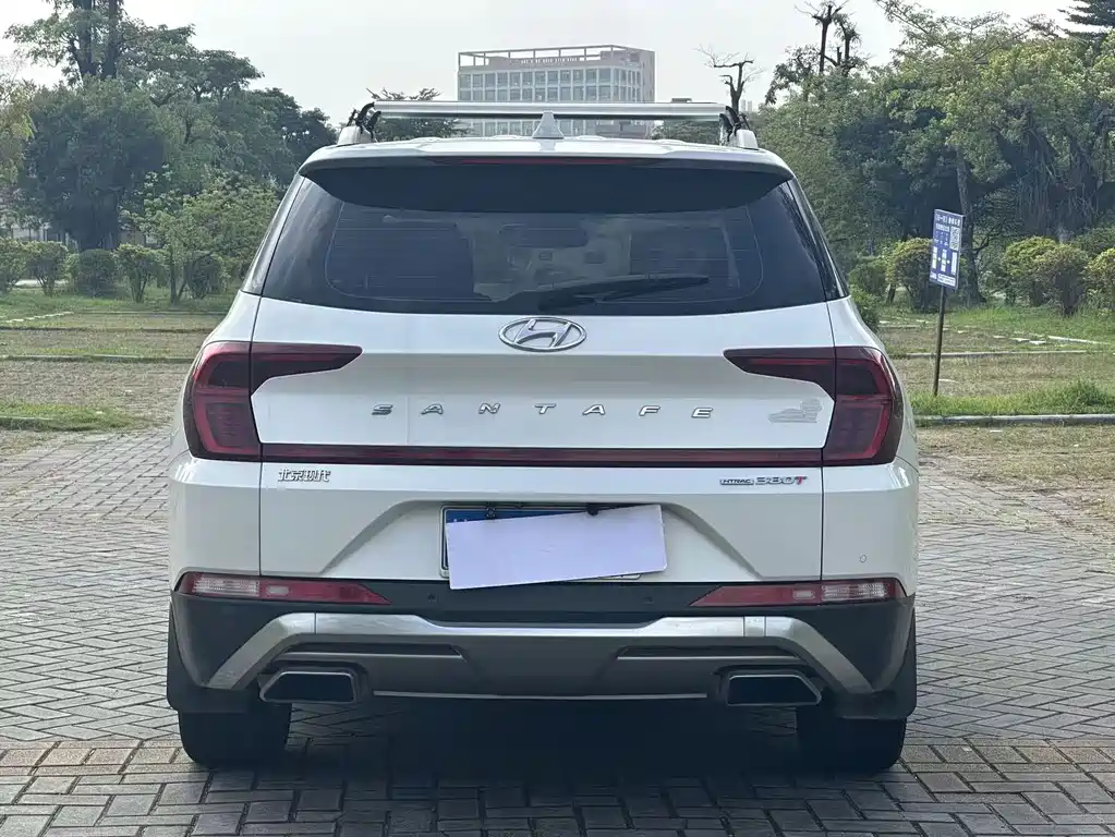 Hyundai Santa Fe — миниатюра 8