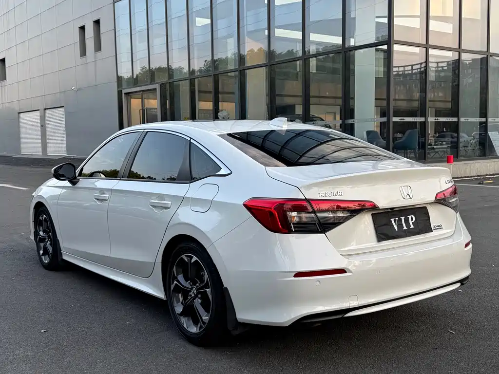 Honda Civic — миниатюра 11