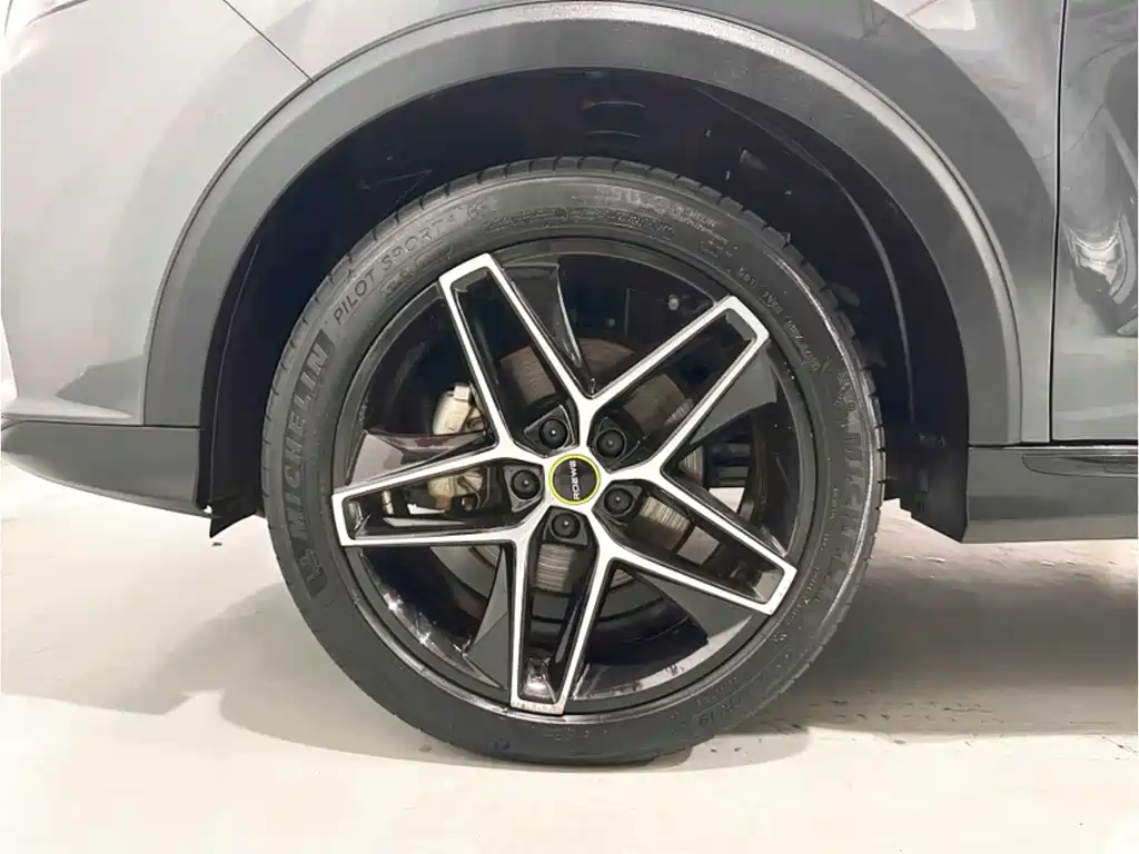 Roewe RX5 New Energy — миниатюра 14