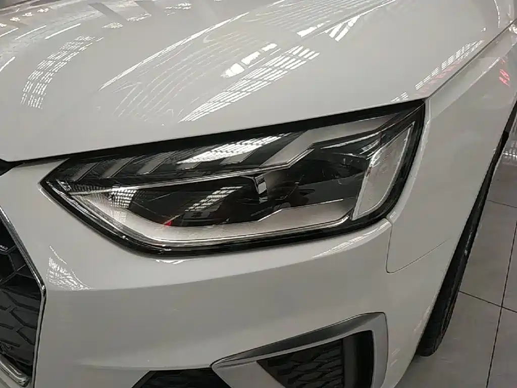Audi A4L — миниатюра 24