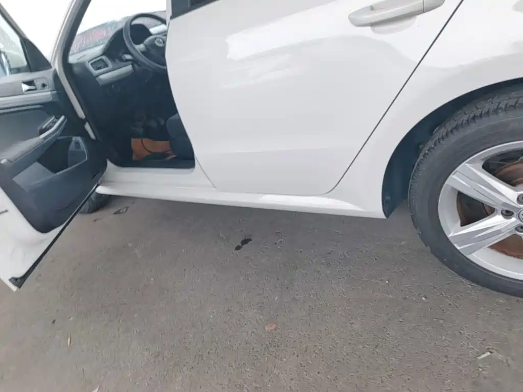 Volkswagen Lavida — миниатюра 22