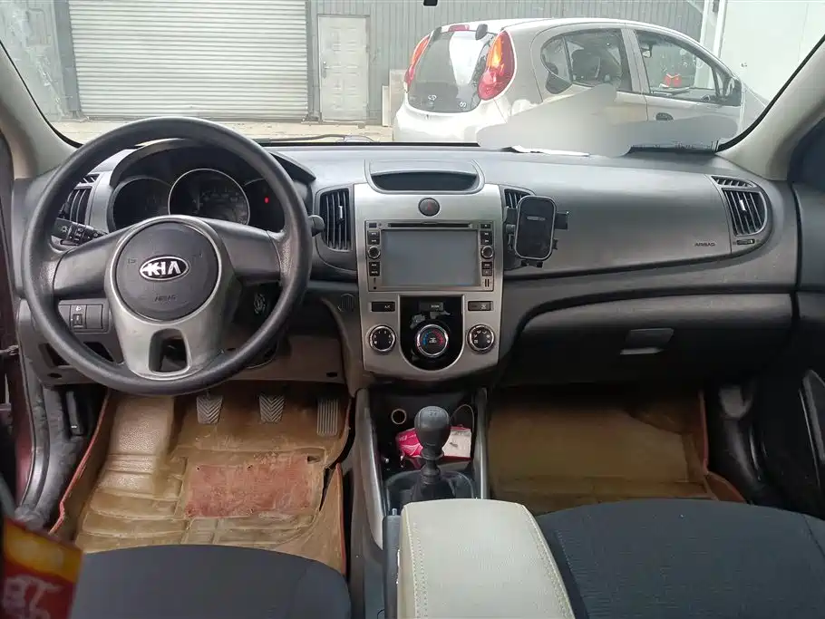 Kia Forte — фотографии объявления, Фото 12