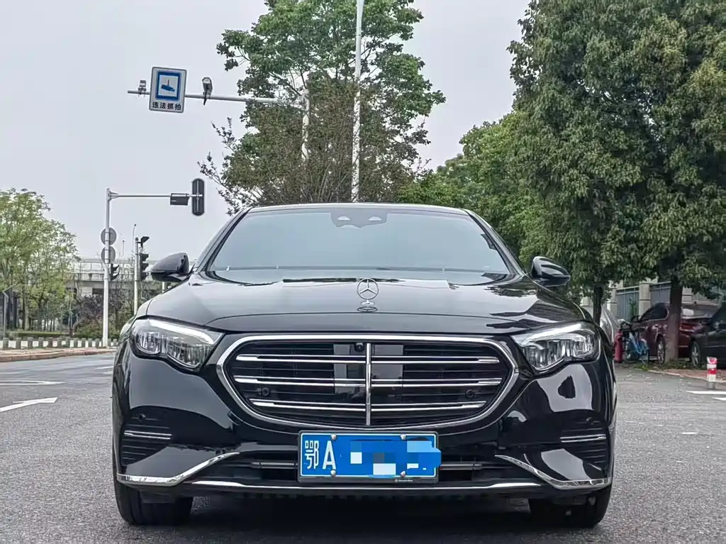 Mercedes-Benz E-Class E 2026 E 300 L Fashion