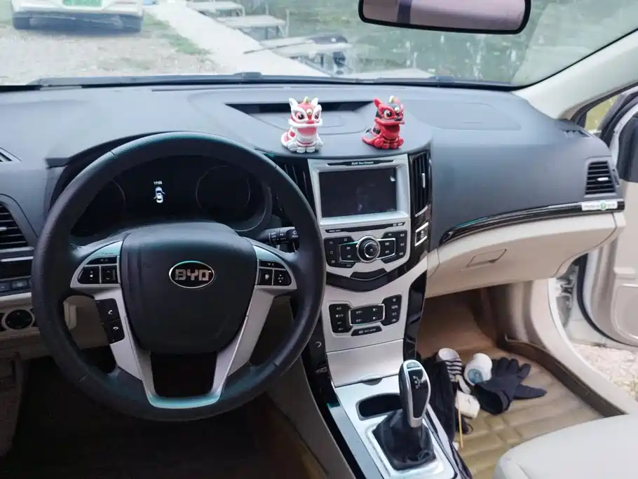 BYD e5 — миниатюра 12