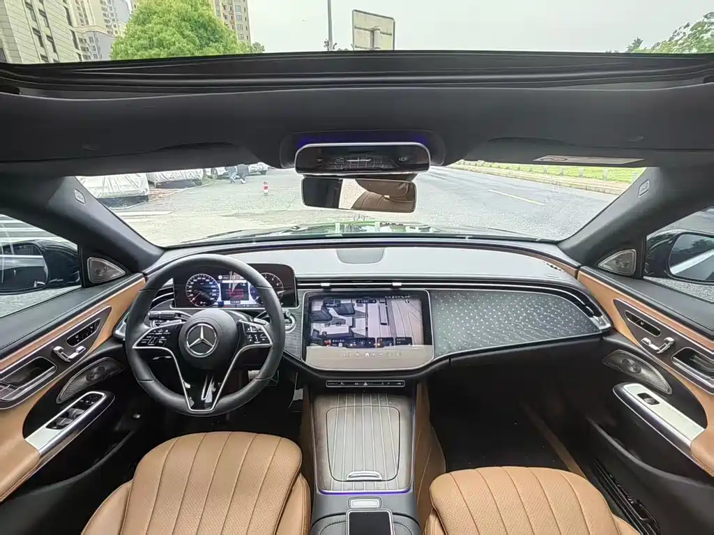 Mercedes-Benz E-Class E 2026 E 300 L Fashion